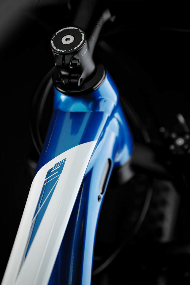 E-BIG TOUR 400EQ COOL GREY/MATT BLACK S 38CM